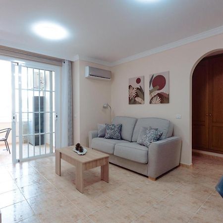 Apto Ache, Acogedor Apartamento De 66 M Con Terraza, Aire Acondicionado Y Parking Privado Gratuito Daire Los Abrigos Dış mekan fotoğraf